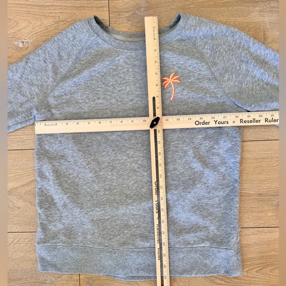 Old Navy Light Gray Long Sleeve Sweatshirt with Orange Embroidered Palm Tree S - Picture 5 of 5